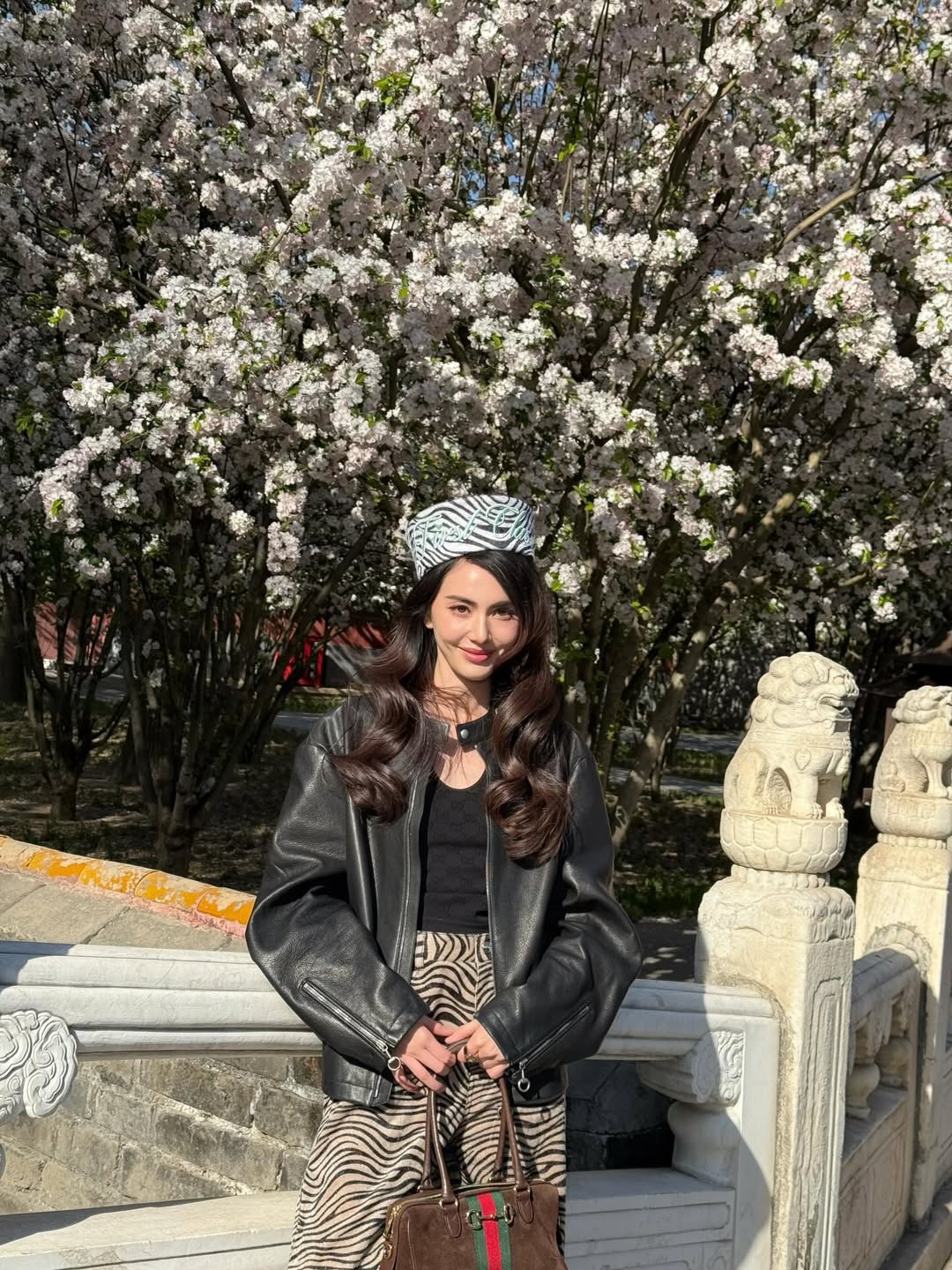 ใหม่ - ดาวิกา โฮร์เน่