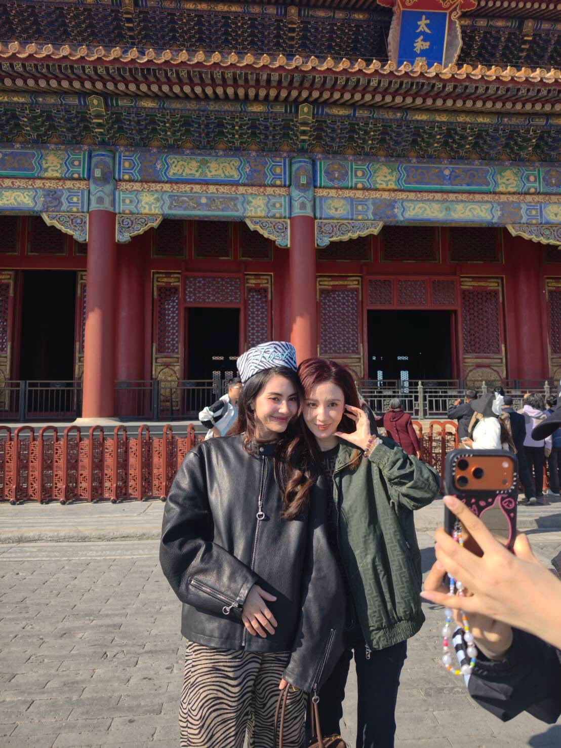 ใหม่ - ดาวิกา โฮร์เน่