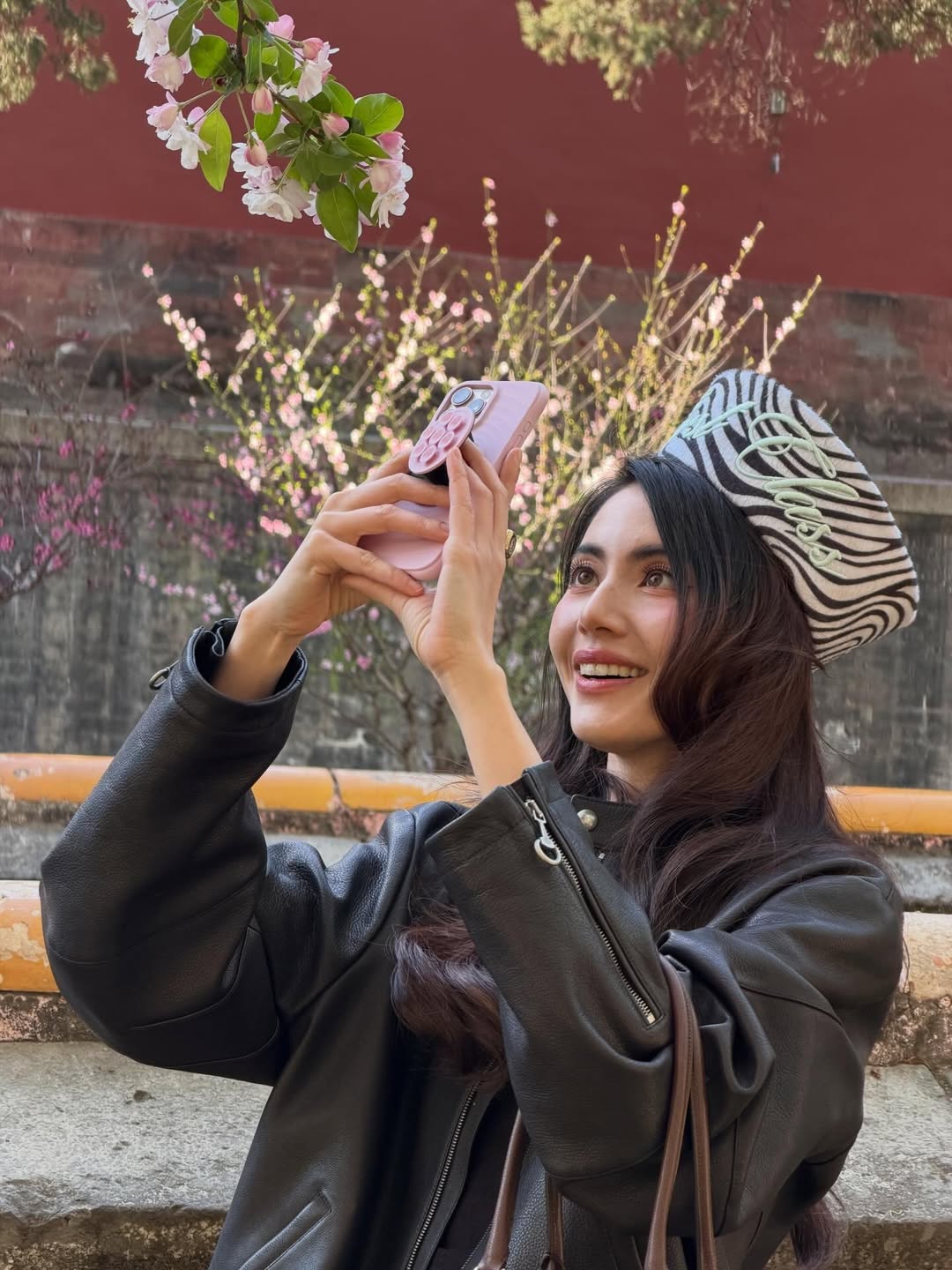 ใหม่ - ดาวิกา โฮร์เน่