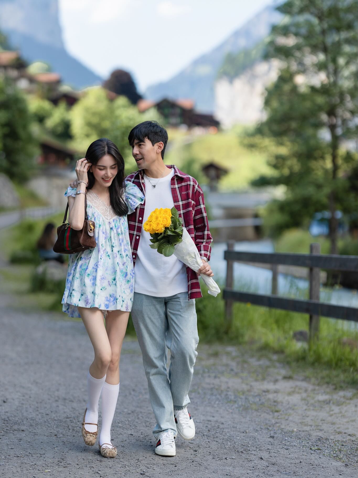 ใหม่ - ดาวิกา โฮร์เน่