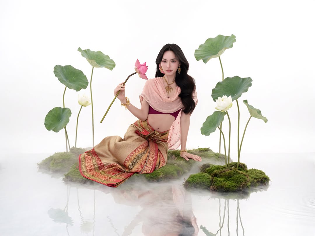 ใหม่ - ดาวิกา โฮร์เน่