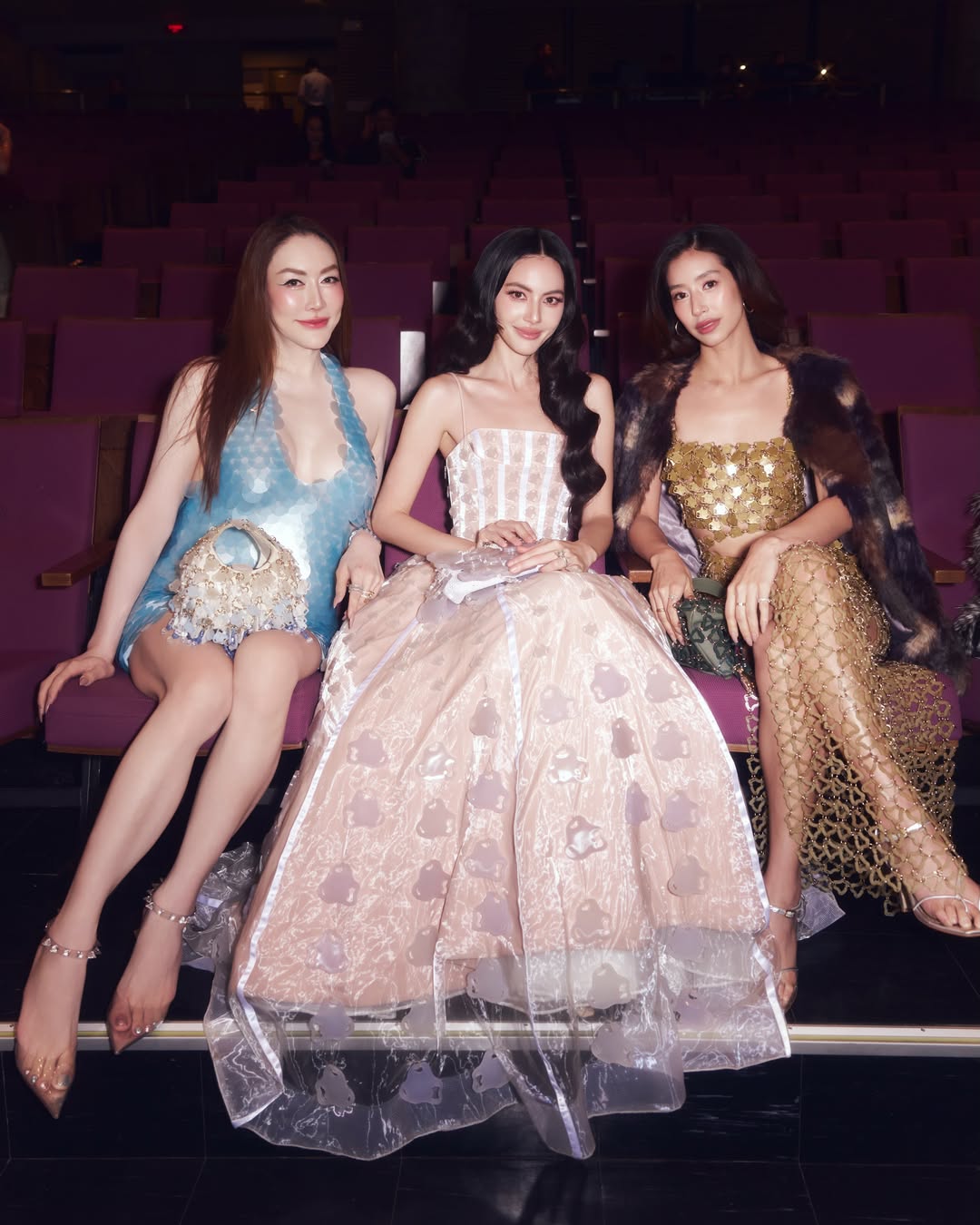 ใหม่ - ดาวิกา โฮร์เน่