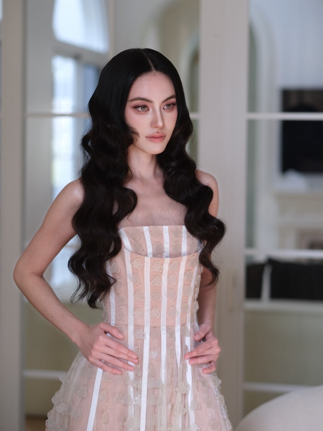 ใหม่ - ดาวิกา โฮร์เน่