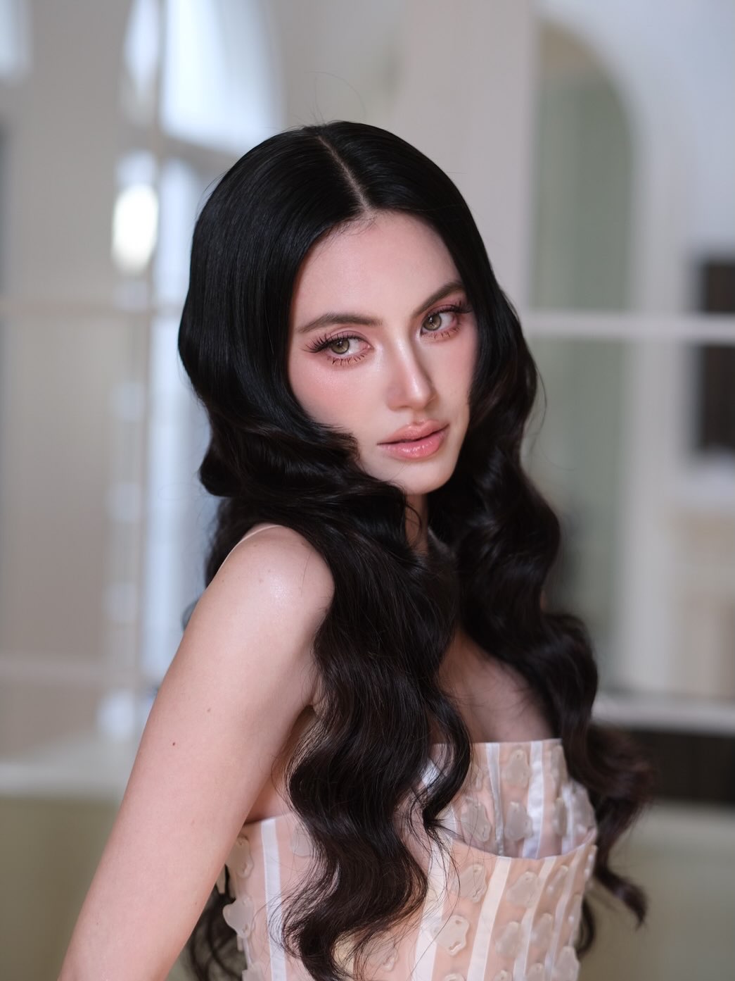 ใหม่ - ดาวิกา โฮร์เน่
