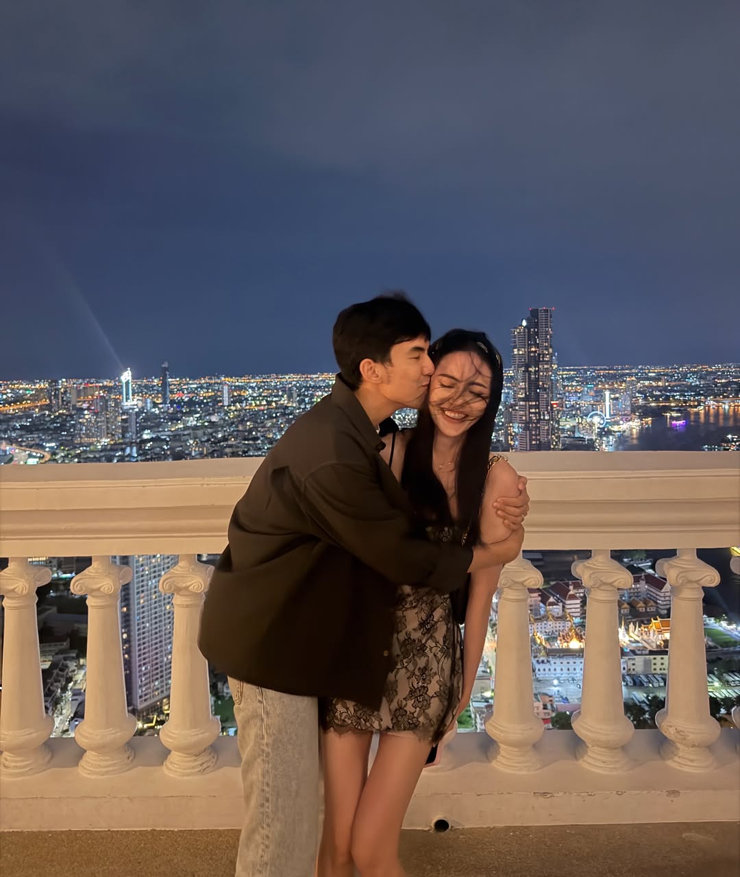 ใหม่ - ดาวิกา โฮร์เน่