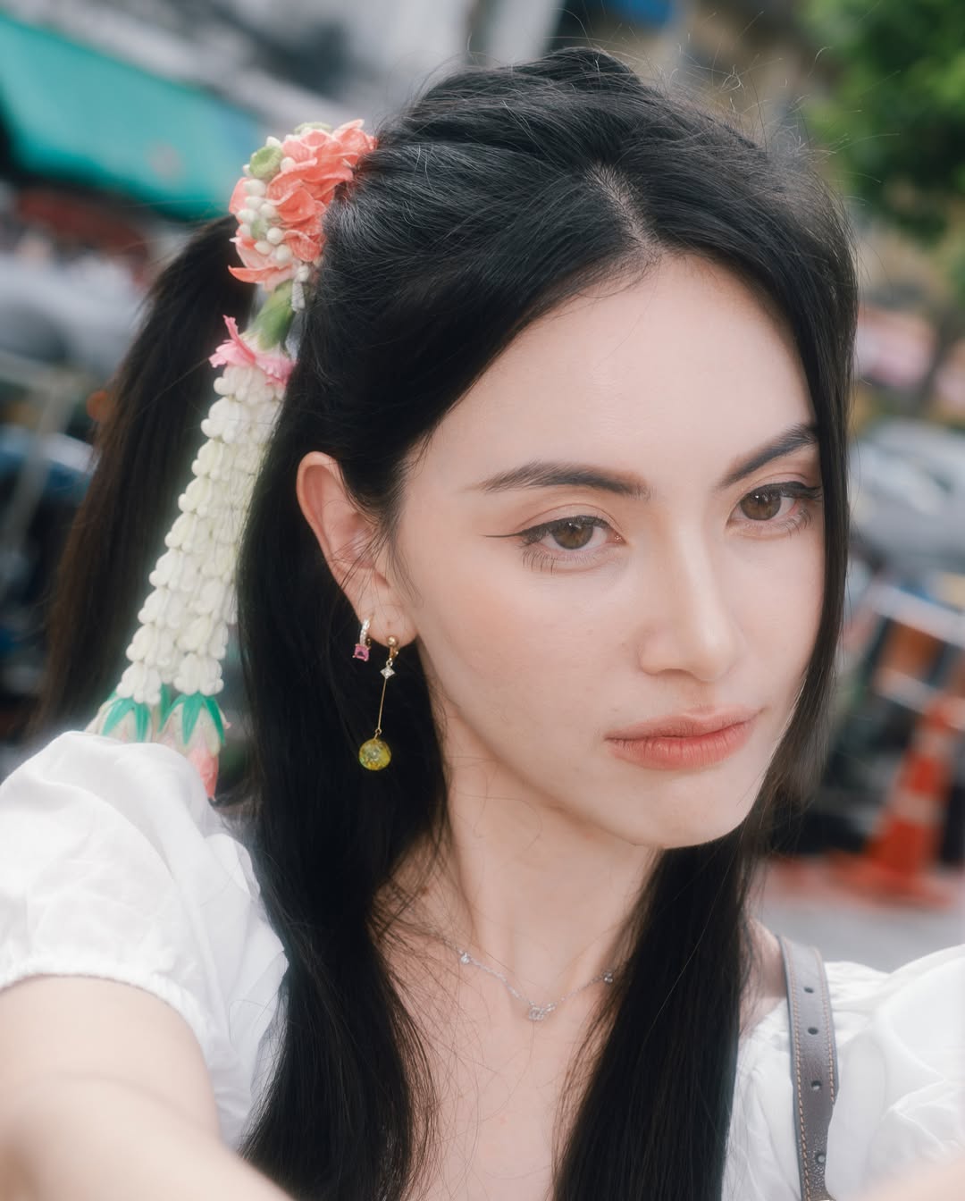 ใหม่ - ดาวิกา โฮร์เน่