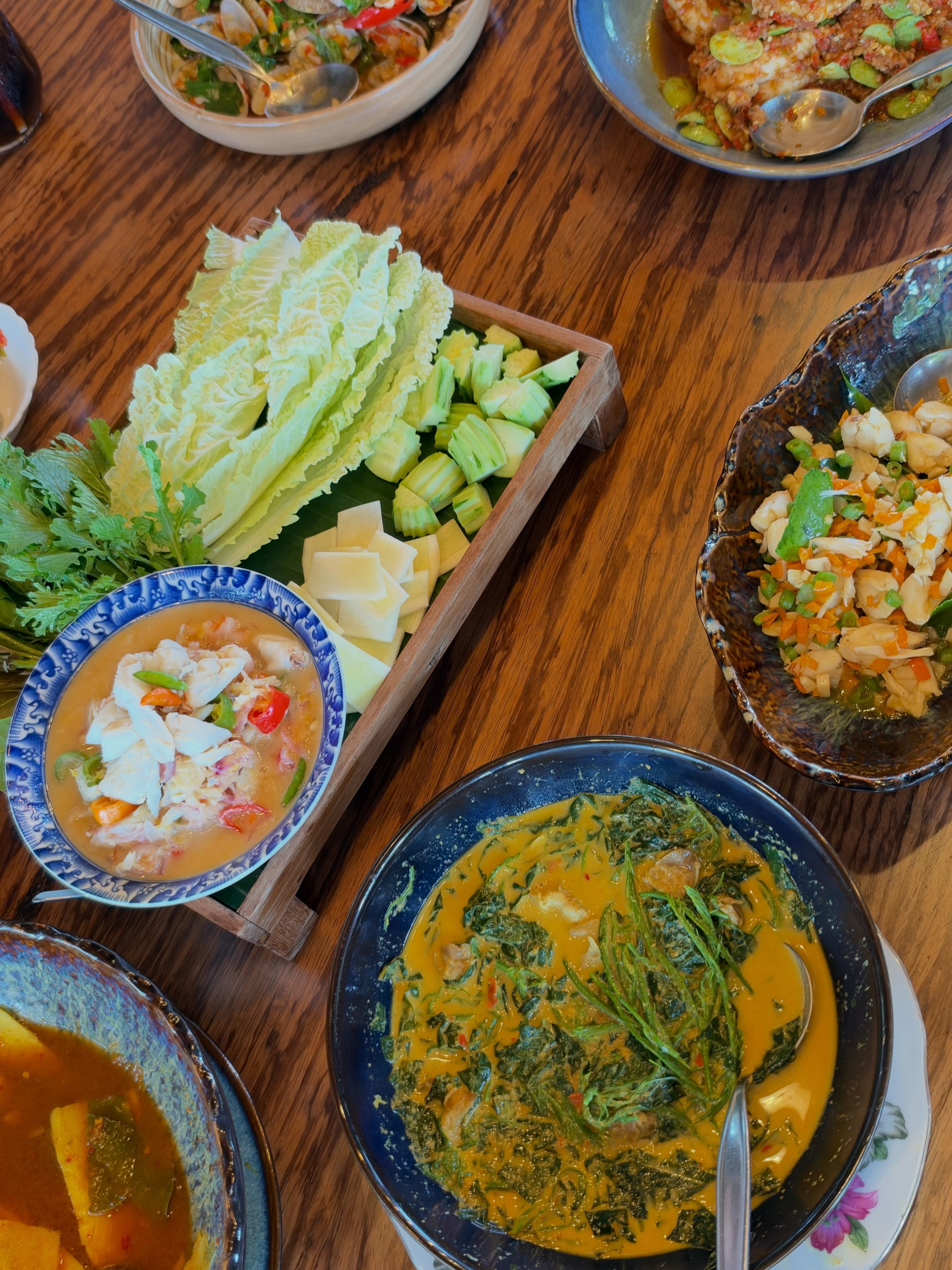 ใหม่ - ดาวิกา โฮร์เน่