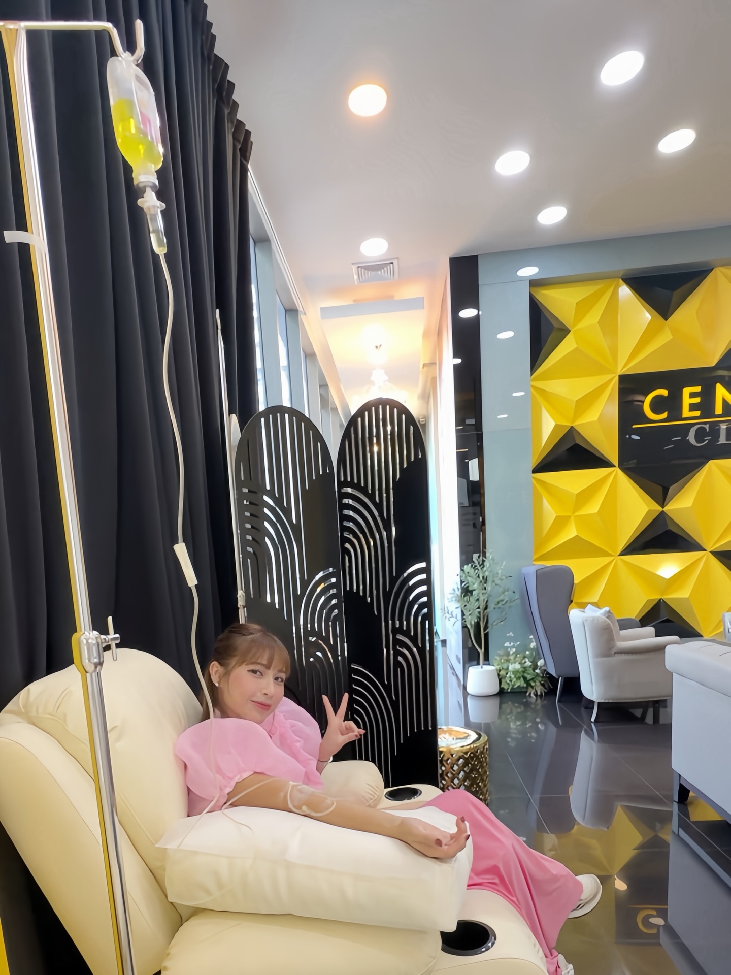 แอปเปิ้ล - สีสะเหงียน สีหาราช