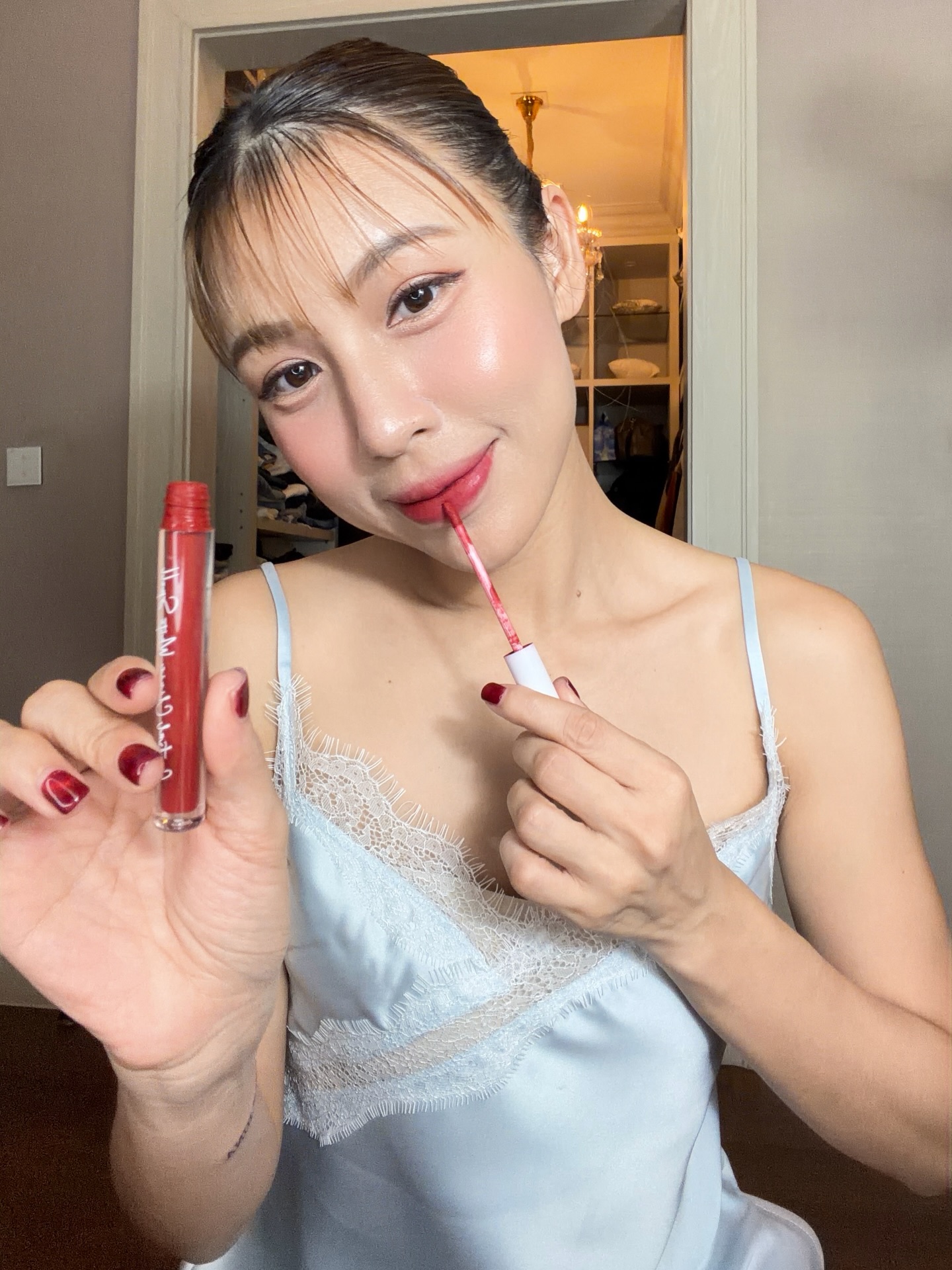 แอปเปิ้ล - สีสะเหงียน สีหาราช