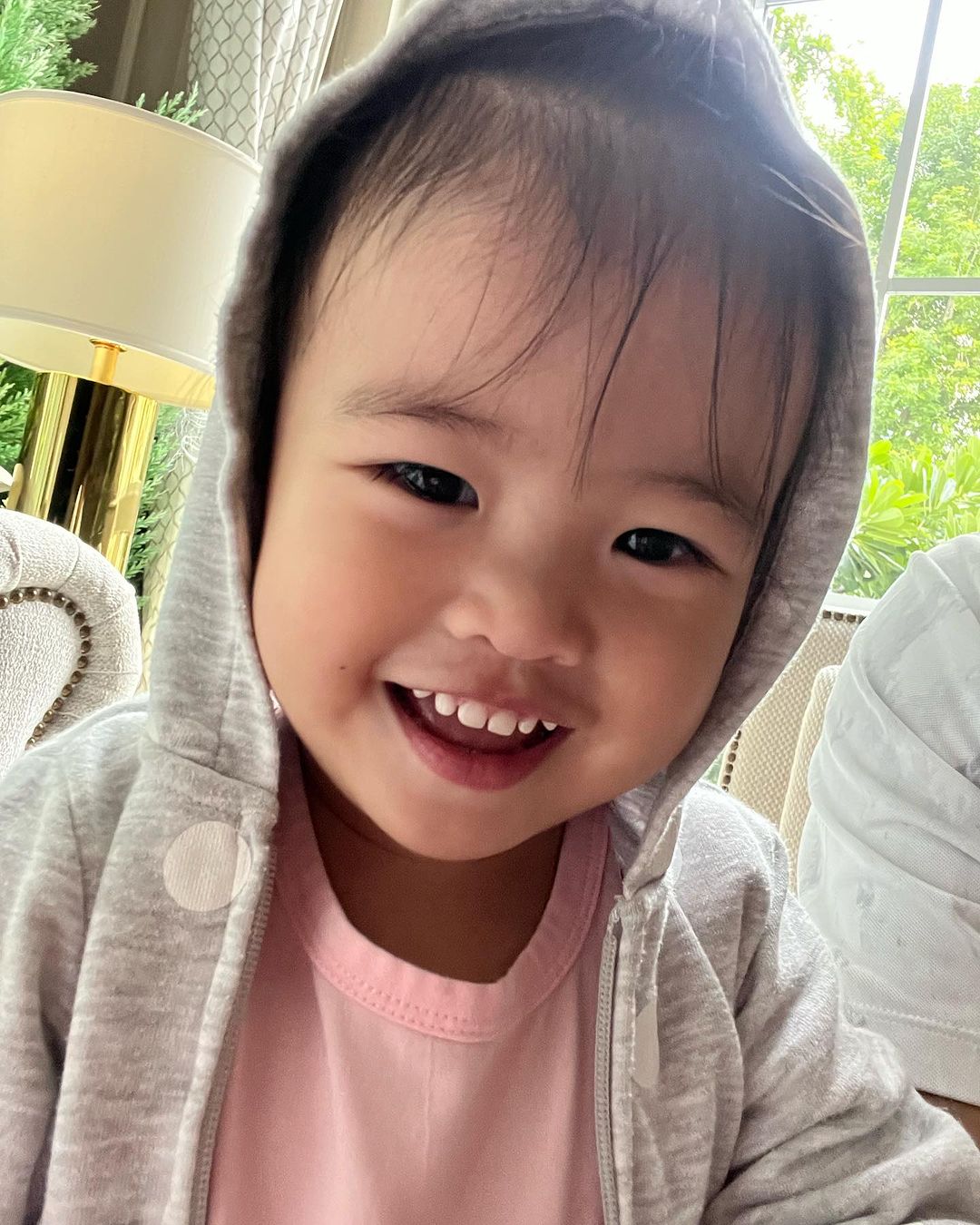 ฟลุค - จิระ ด่านบวรเกียรติ