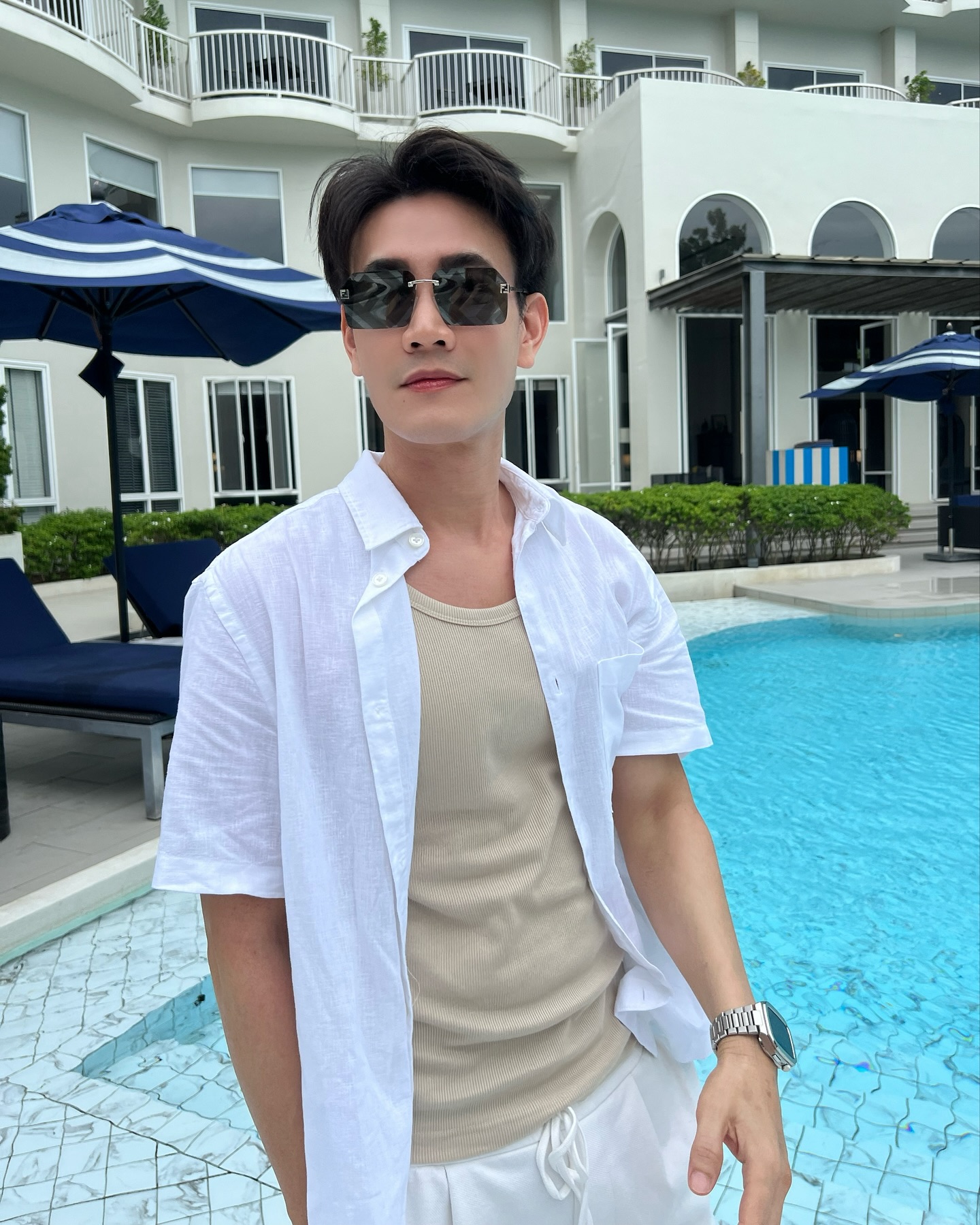 ฟลุค - จิระ ด่านบวรเกียรติ