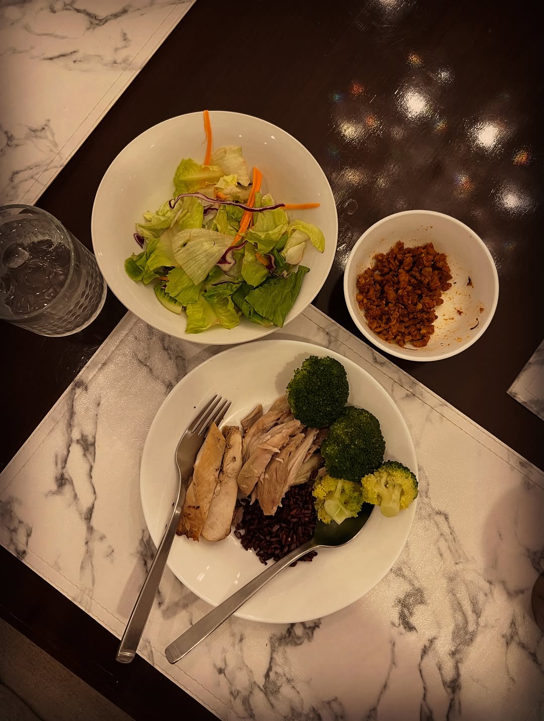 ฟลุค - จิระ ด่านบวรเกียรติ