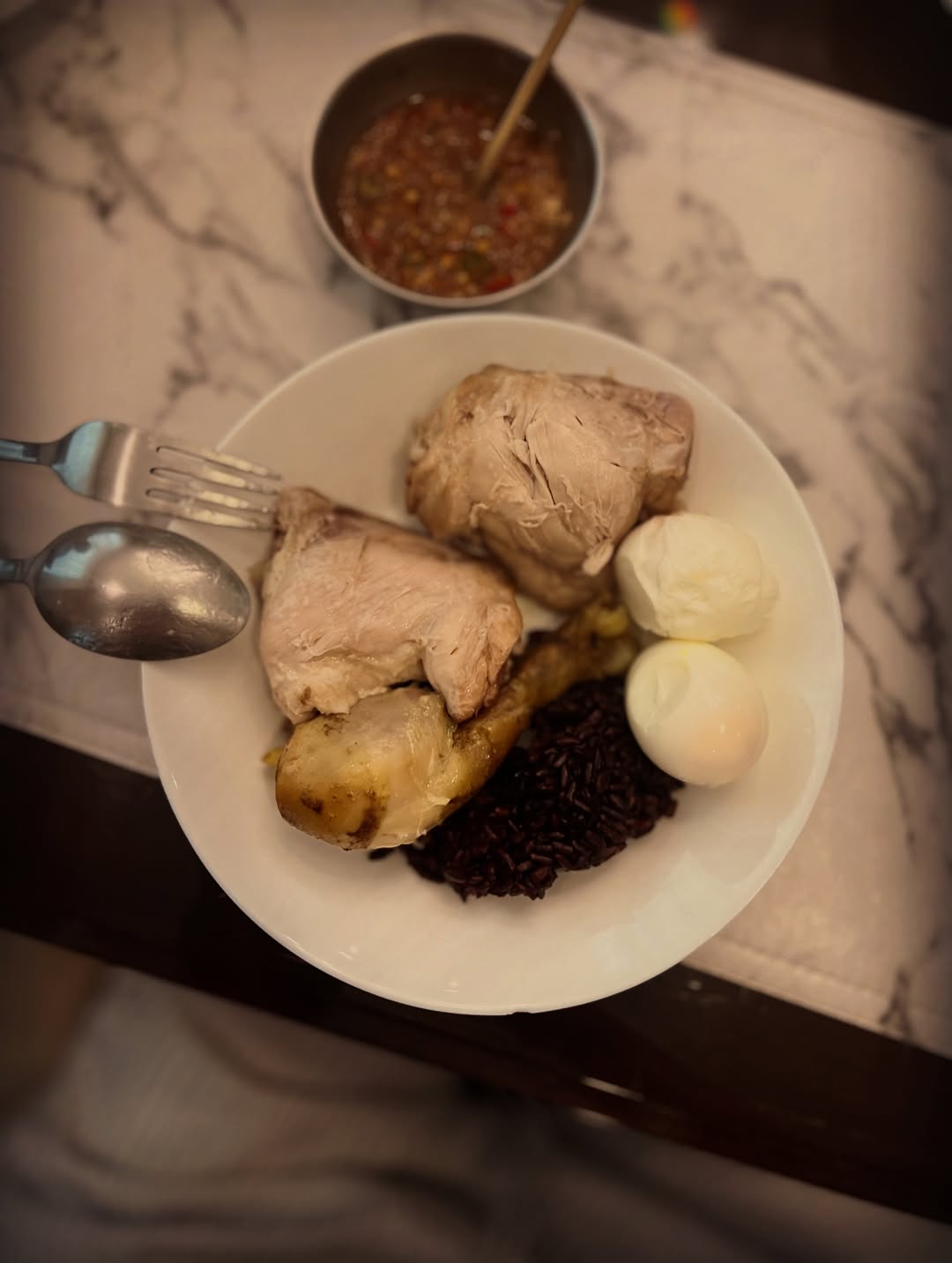 ฟลุค - จิระ ด่านบวรเกียรติ