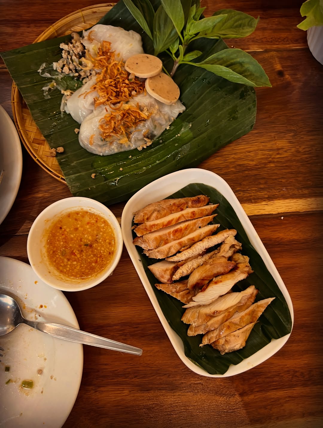 ฟลุค - จิระ ด่านบวรเกียรติ