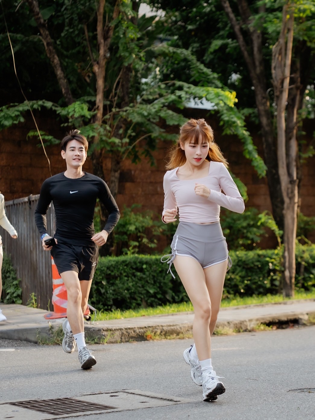 ฟลุค - จิระ ด่านบวรเกียรติ