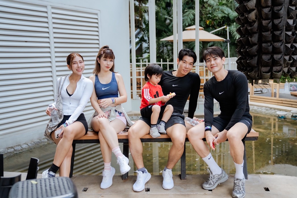 ฟลุค - จิระ ด่านบวรเกียรติ