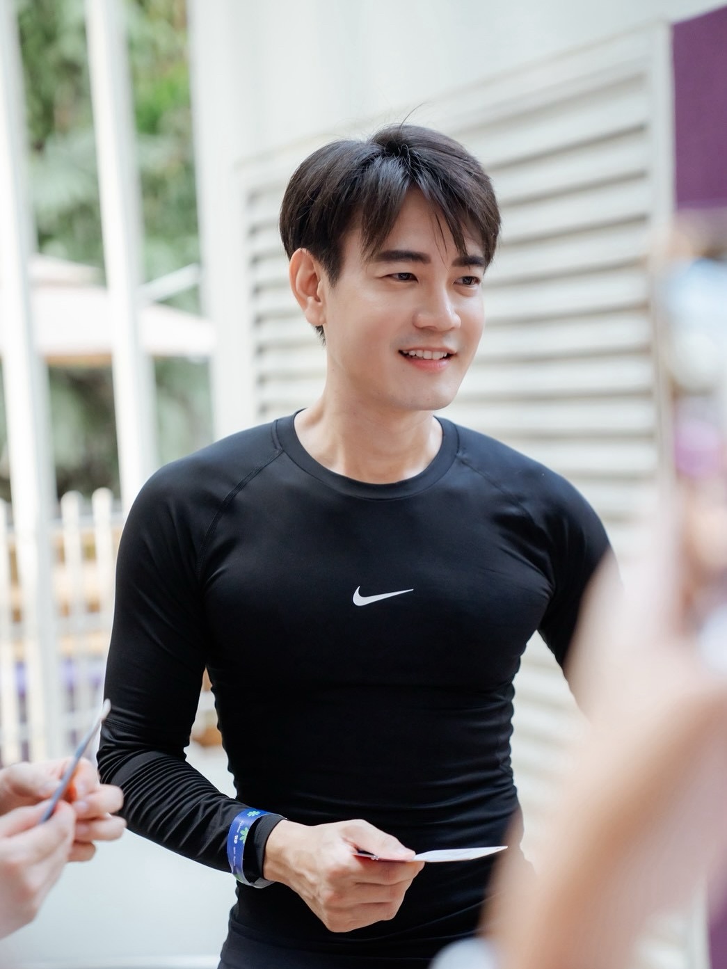 ฟลุค - จิระ ด่านบวรเกียรติ