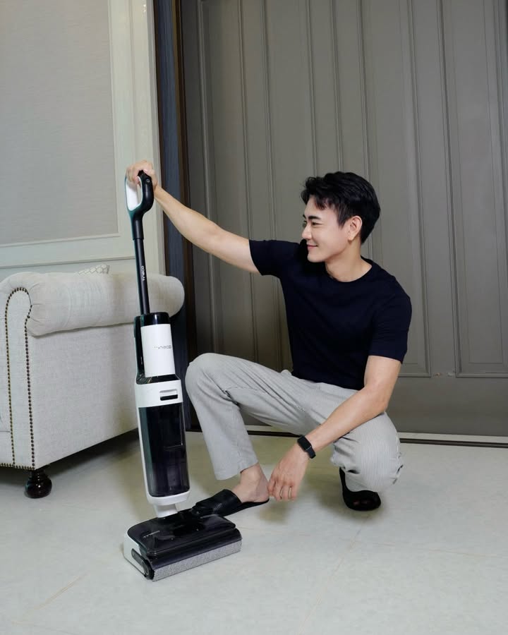 ฟลุค - จิระ ด่านบวรเกียรติ