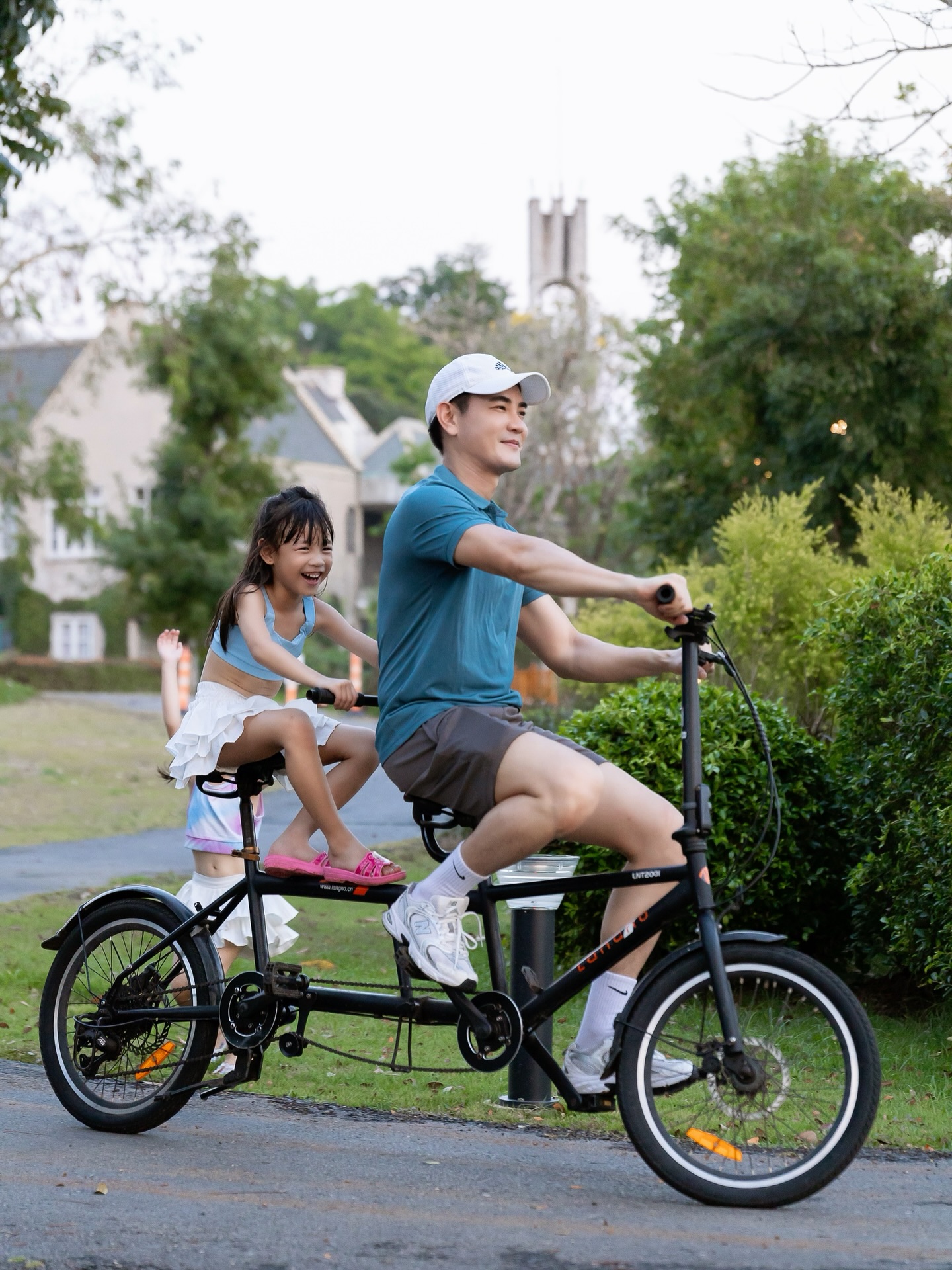 ฟลุค - จิระ ด่านบวรเกียรติ