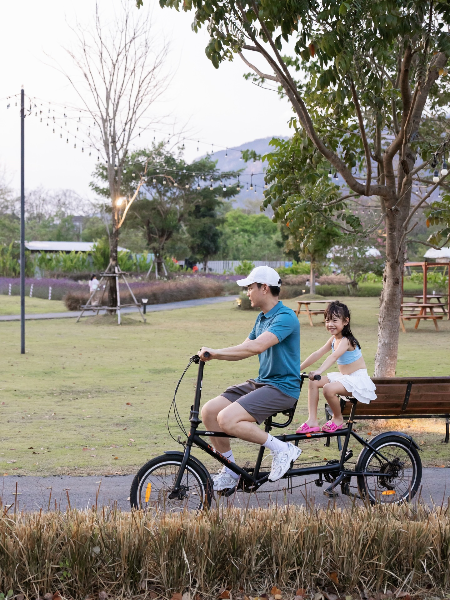 ฟลุค - จิระ ด่านบวรเกียรติ