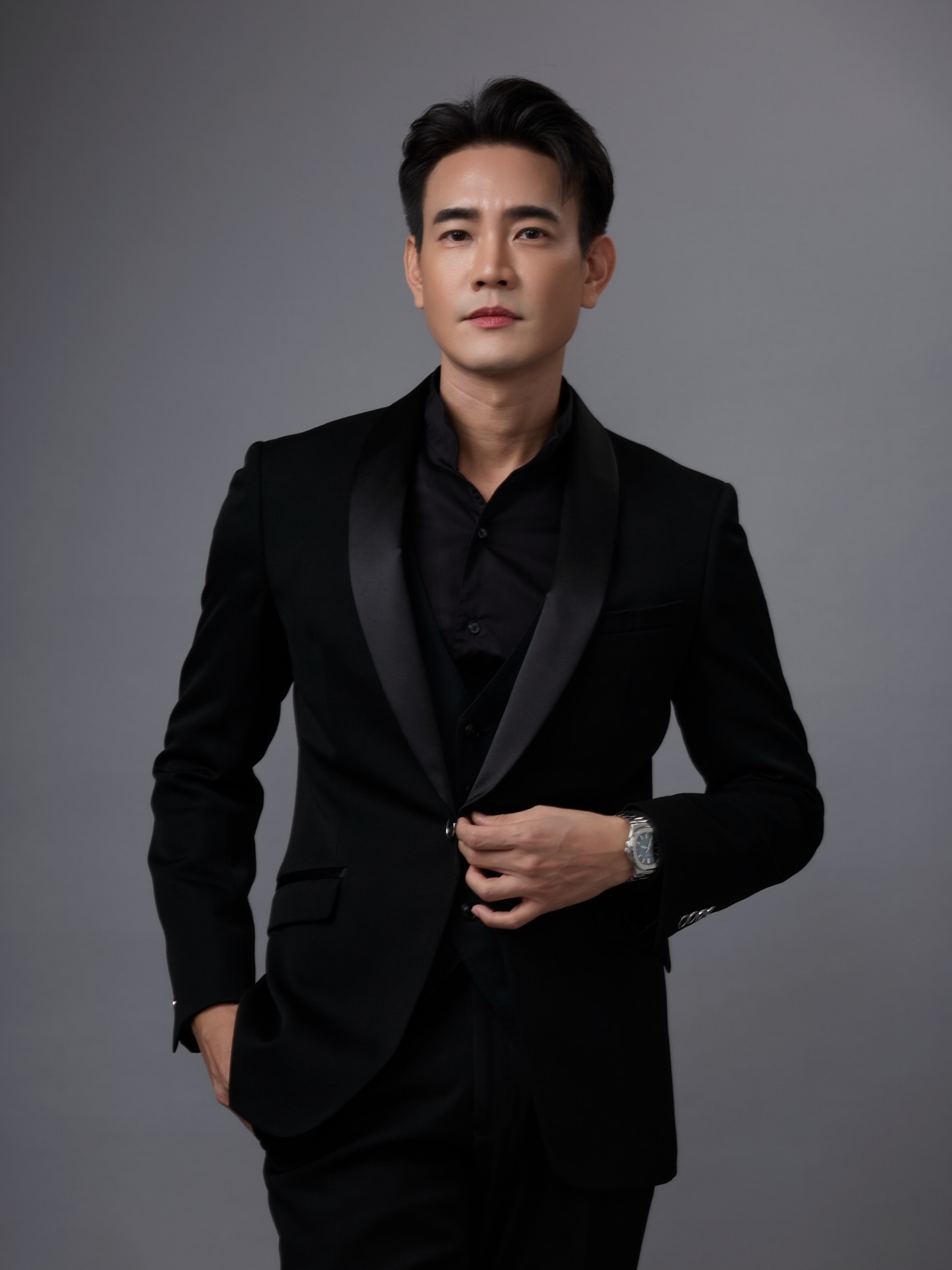 ฟลุค - จิระ ด่านบวรเกียรติ