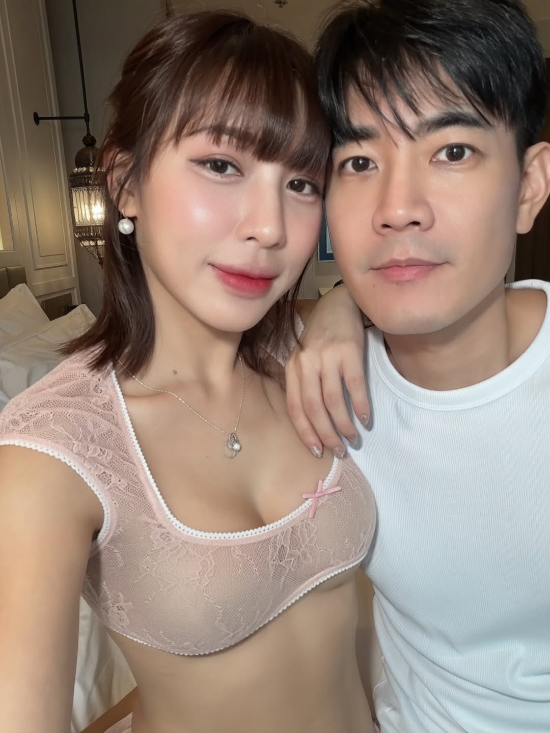 ฟลุค - จิระ ด่านบวรเกียรติ
