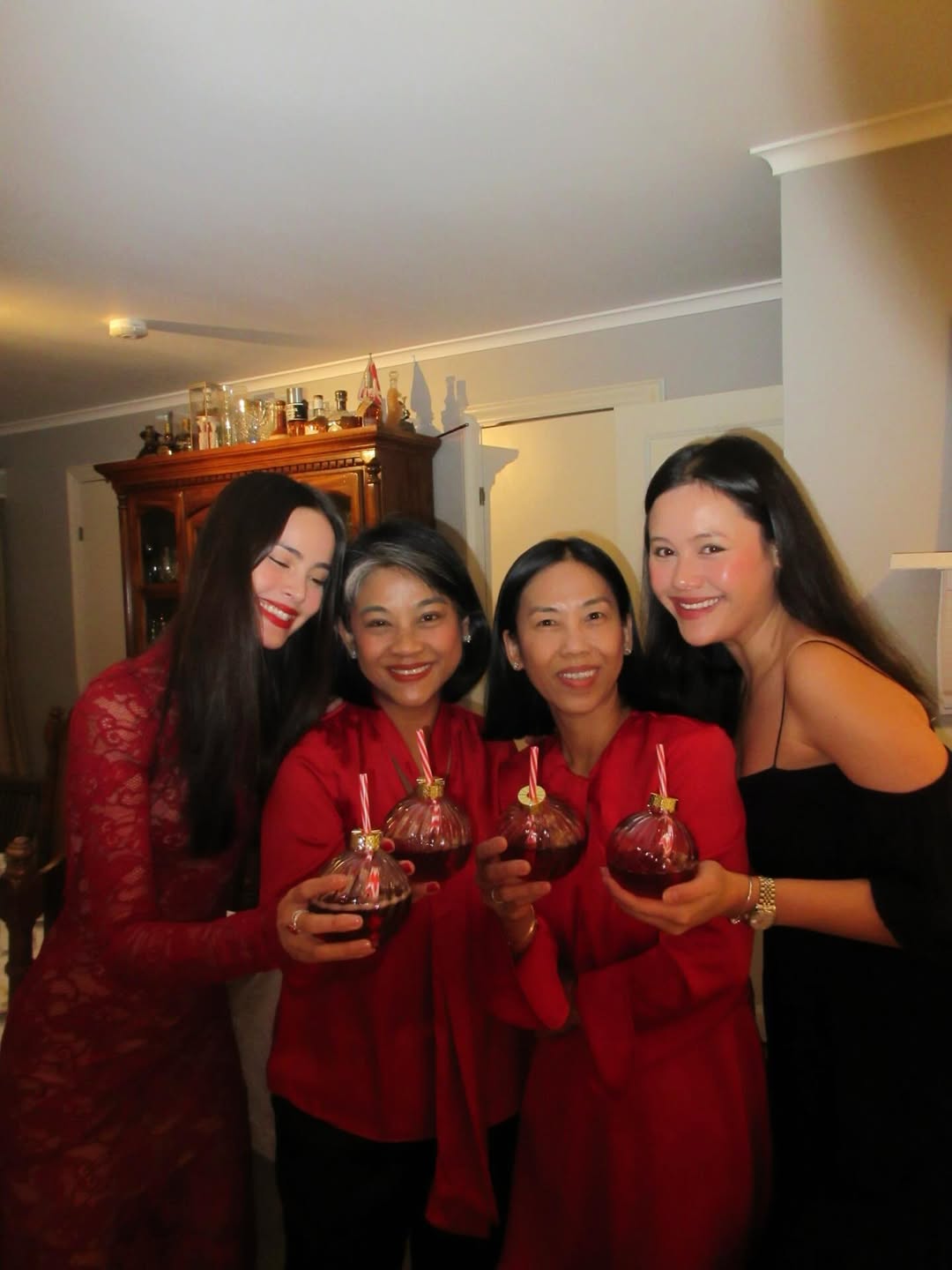 ญาญ่า - อุรัสยา เสปอร์บันด์