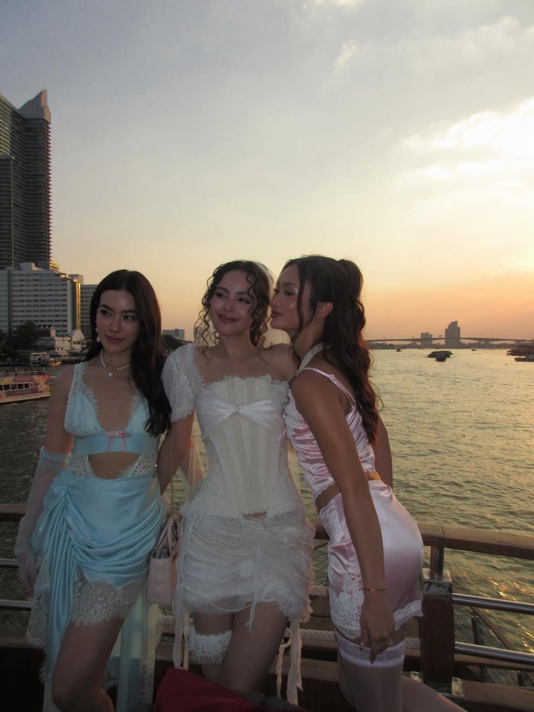 ญาญ่า - อุรัสยา เสปอร์บันด์