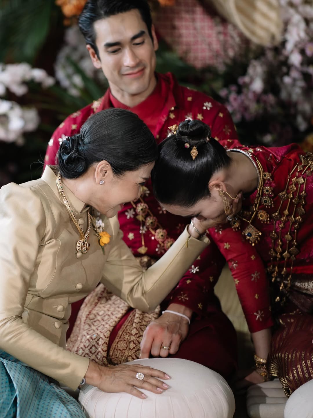 ญาญ่า - อุรัสยา เสปอร์บันด์