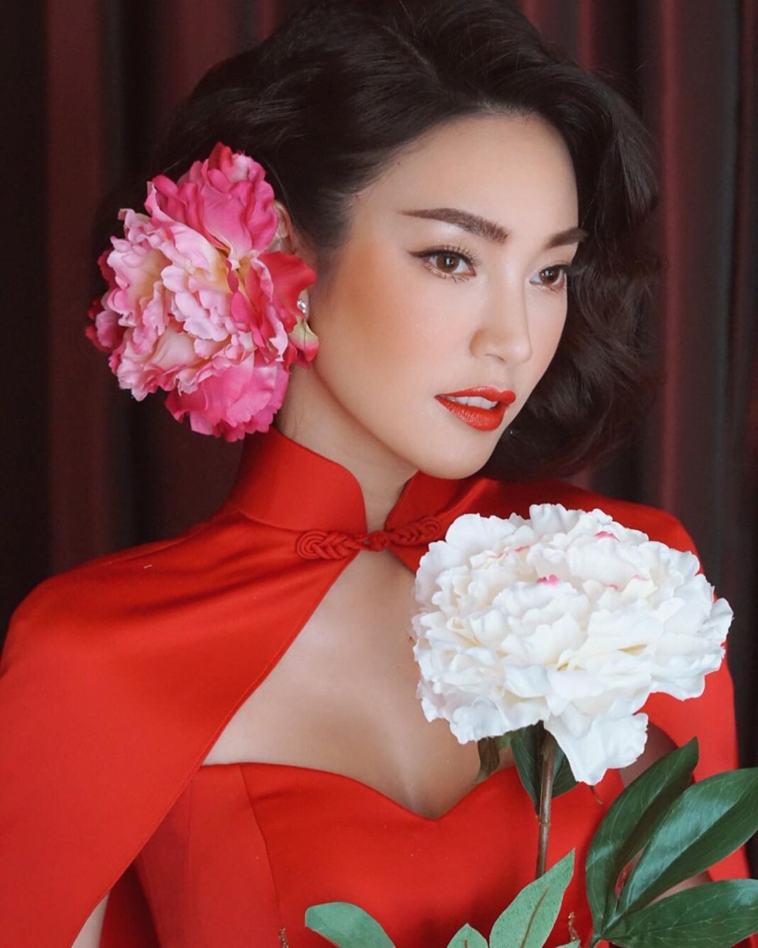 เมย์ - พิชญ์นาฏ สาขากร