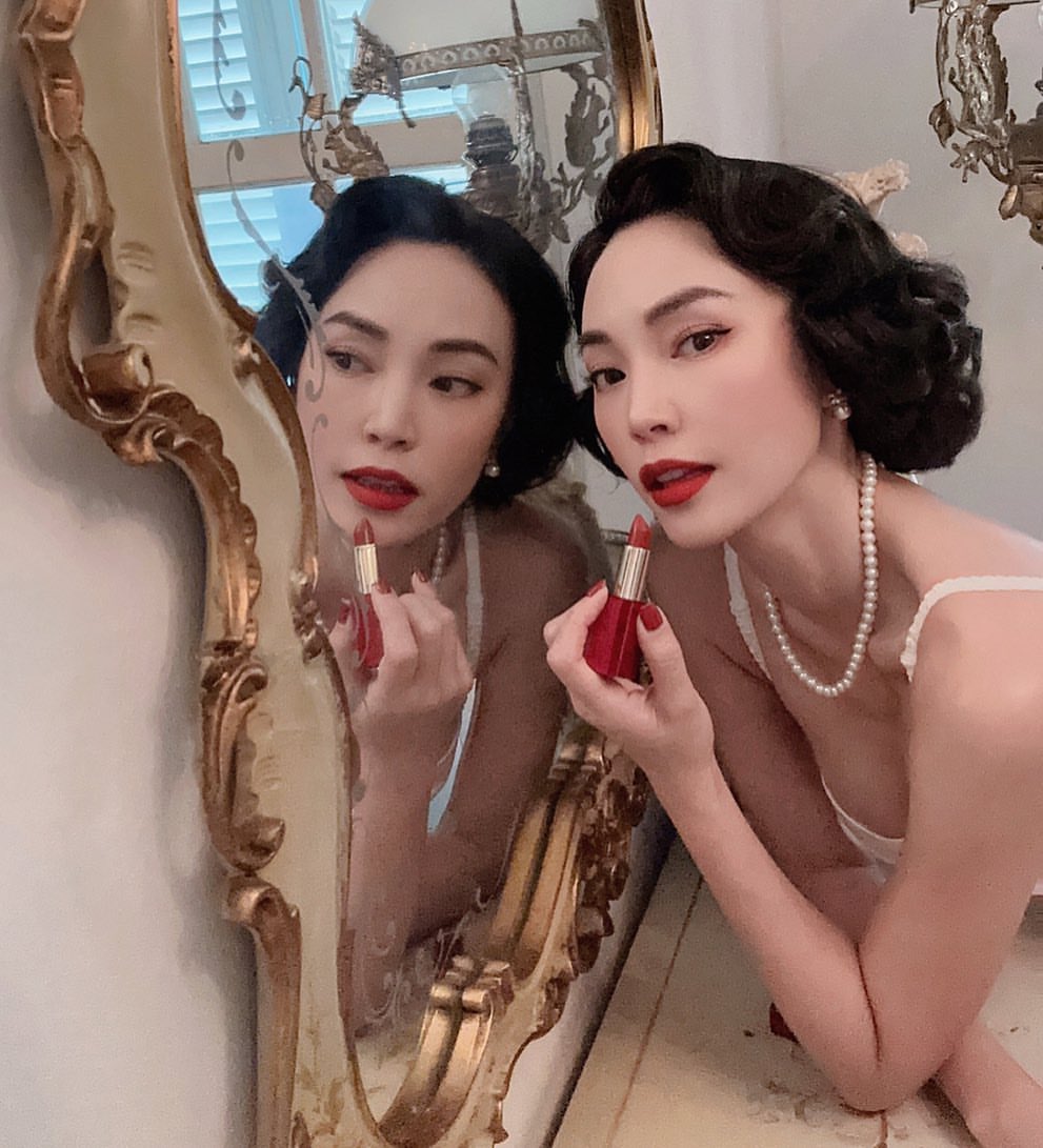เมย์ - พิชญ์นาฏ สาขากร