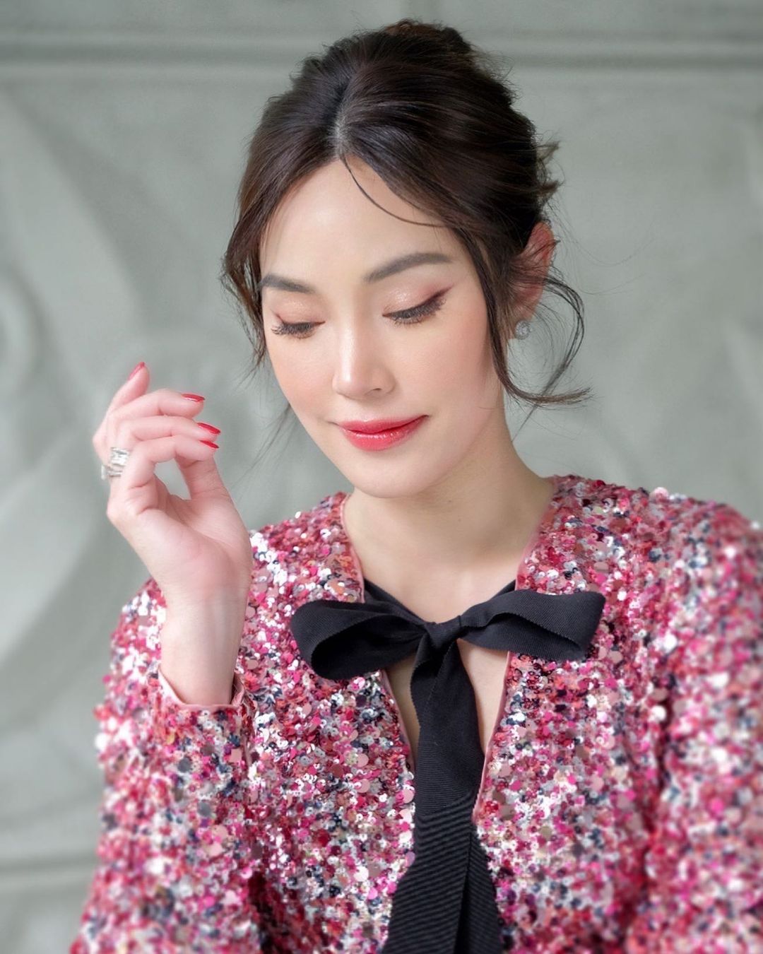 เมย์ - พิชญ์นาฏ สาขากร