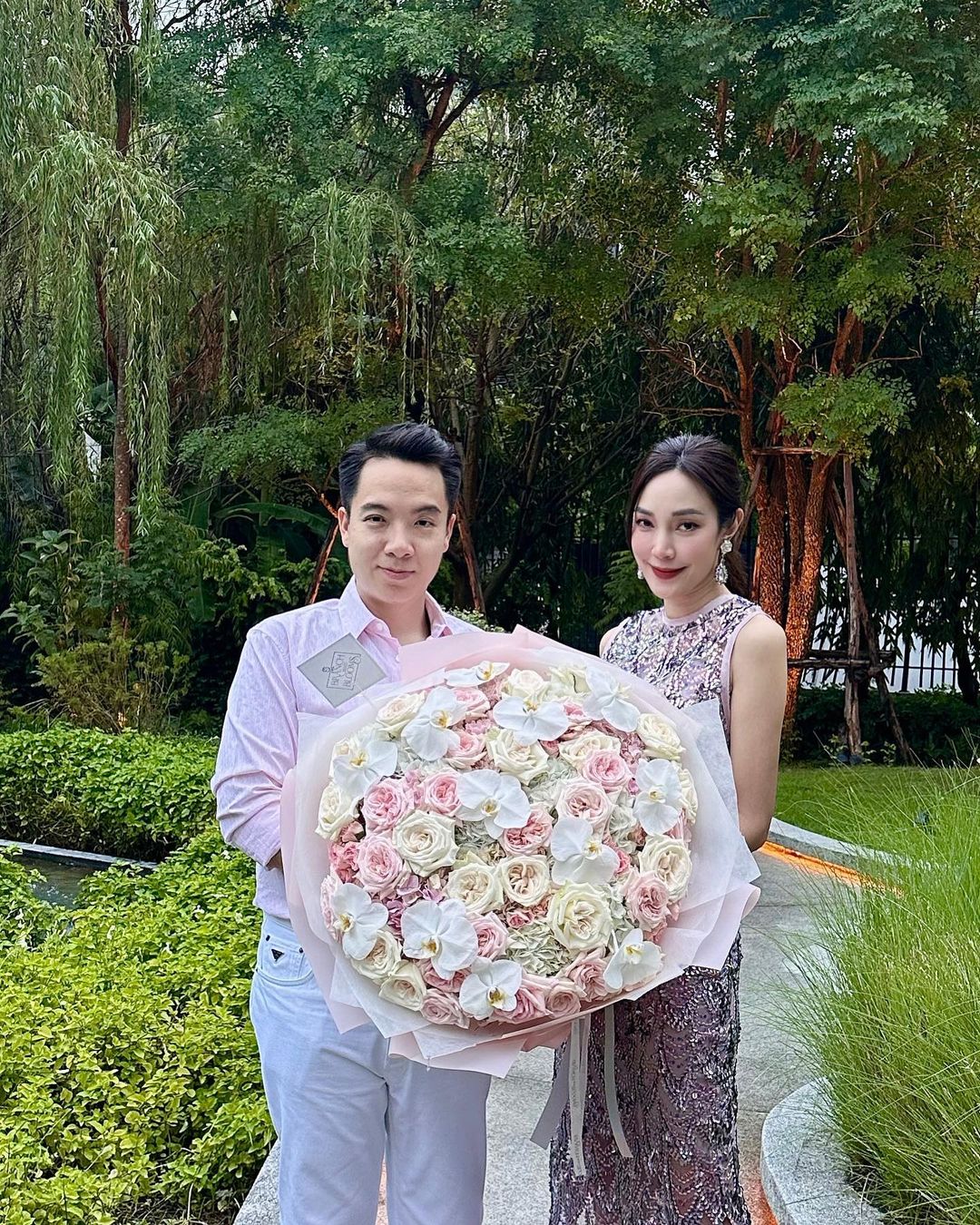 เมย์ - พิชญ์นาฏ สาขากร