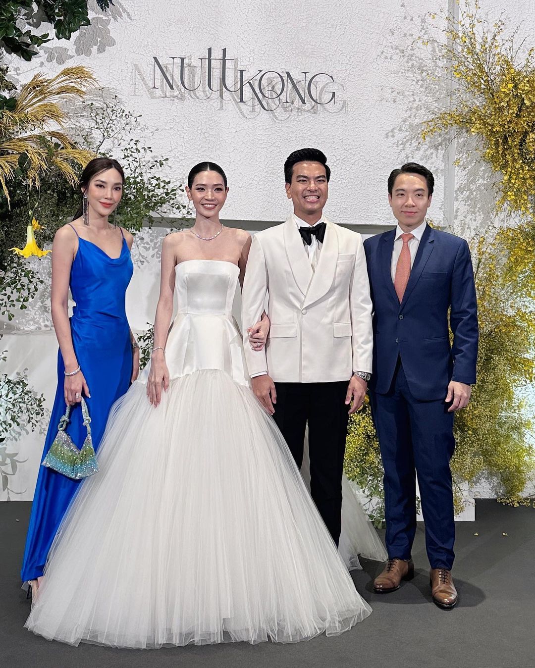 เมย์ - พิชญ์นาฏ สาขากร