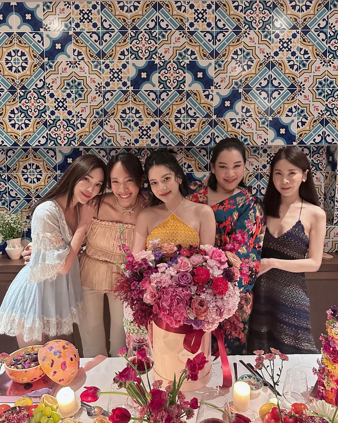 เมย์ - พิชญ์นาฏ สาขากร