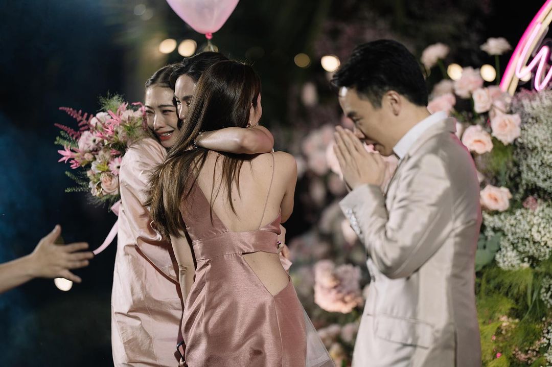 เมย์ - พิชญ์นาฏ สาขากร