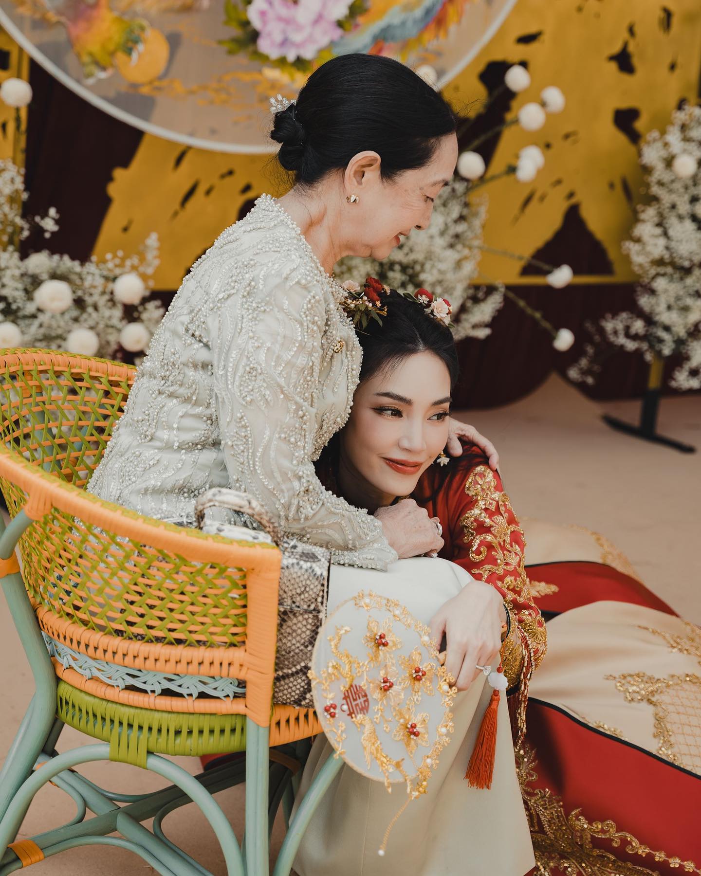 เมย์ - พิชญ์นาฏ สาขากร