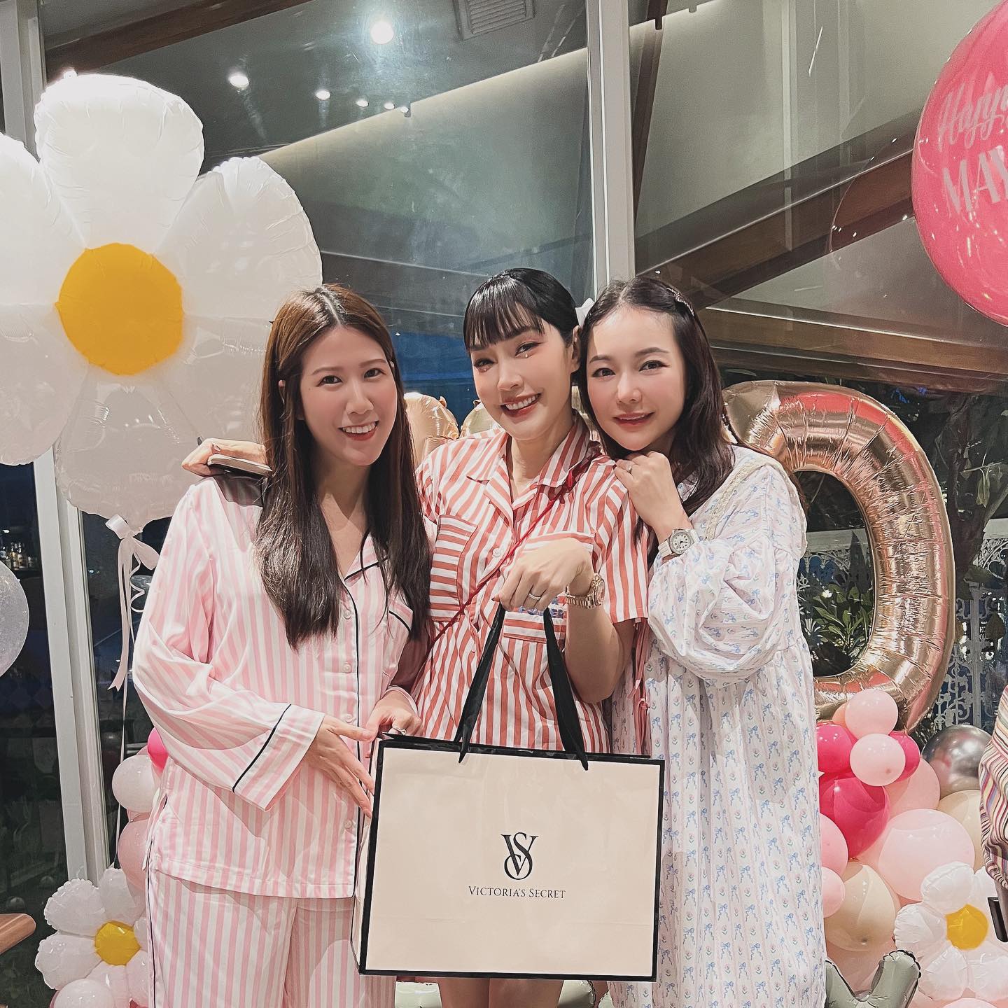 เมย์ - พิชญ์นาฏ สาขากร