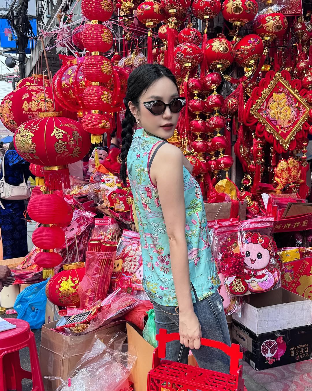 เมย์ - พิชญ์นาฏ สาขากร