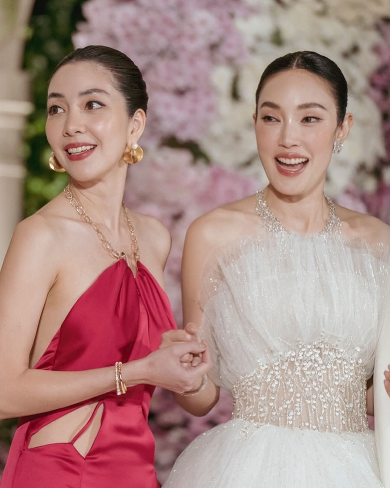 เมย์ - พิชญ์นาฏ สาขากร