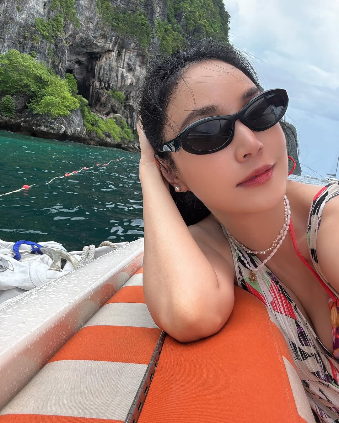 เมย์ - พิชญ์นาฏ สาขากร