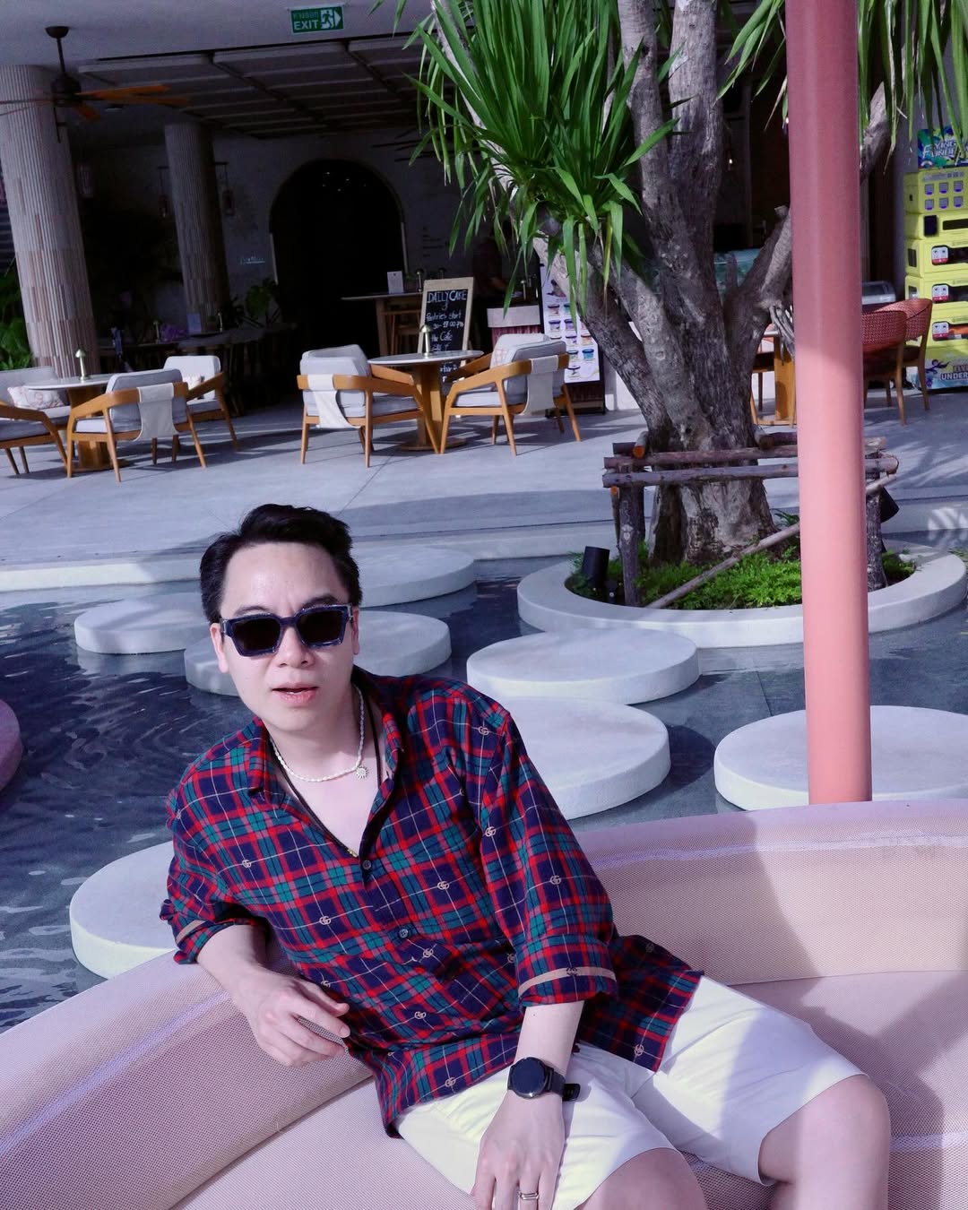 เมย์ - พิชญ์นาฏ สาขากร