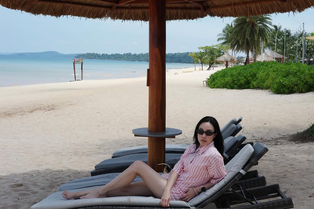 เมย์ - พิชญ์นาฏ สาขากร