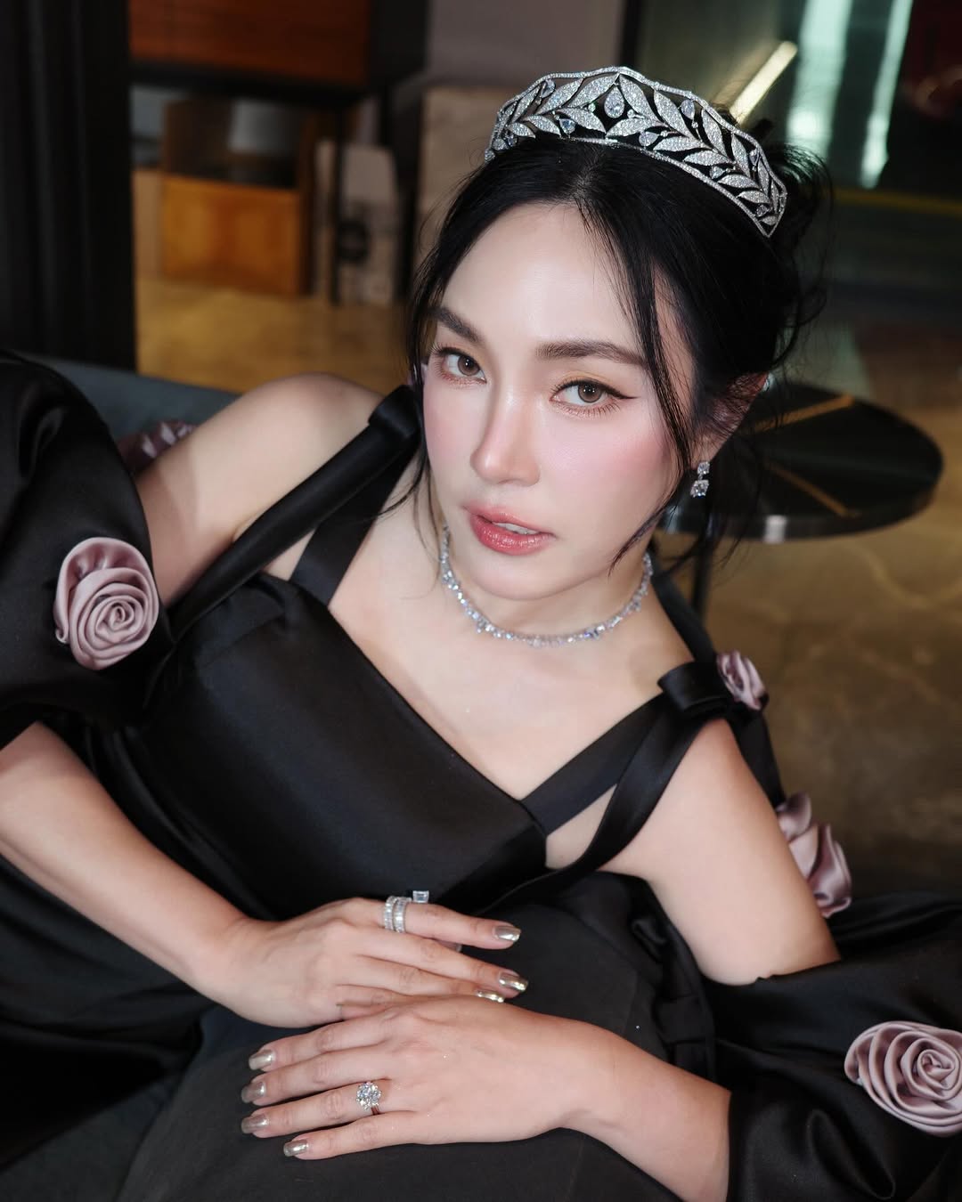 เมย์ - พิชญ์นาฏ สาขากร