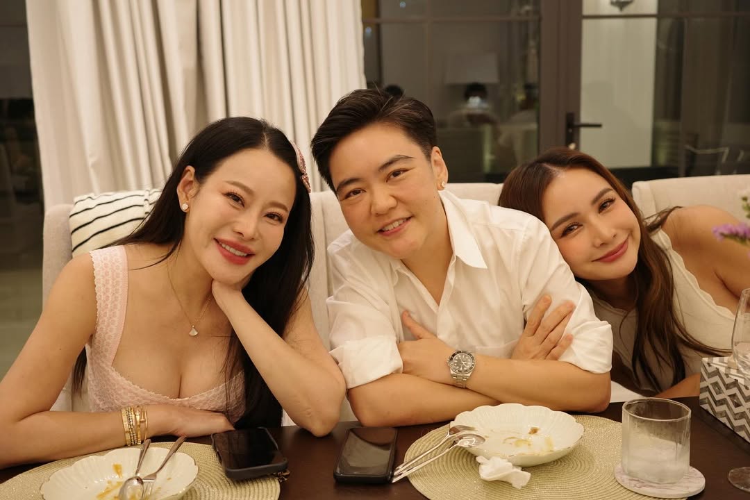 เมย์ - พิชญ์นาฏ สาขากร
