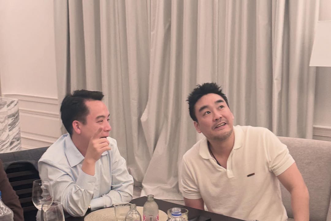 เมย์ - พิชญ์นาฏ สาขากร