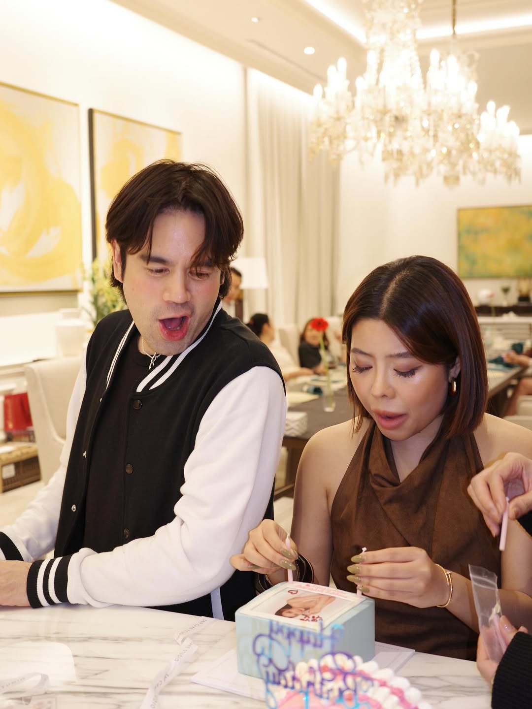 เมย์ - พิชญ์นาฏ สาขากร