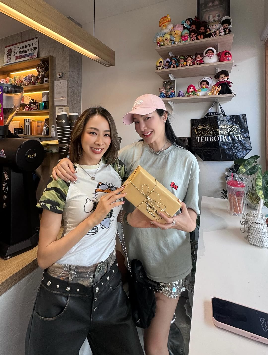 เมย์ - พิชญ์นาฏ สาขากร