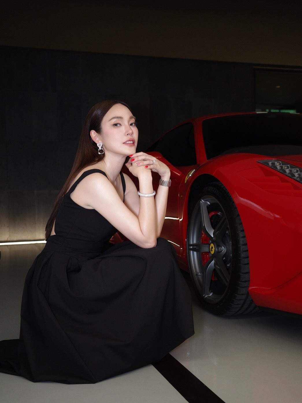 เมย์ - พิชญ์นาฏ สาขากร