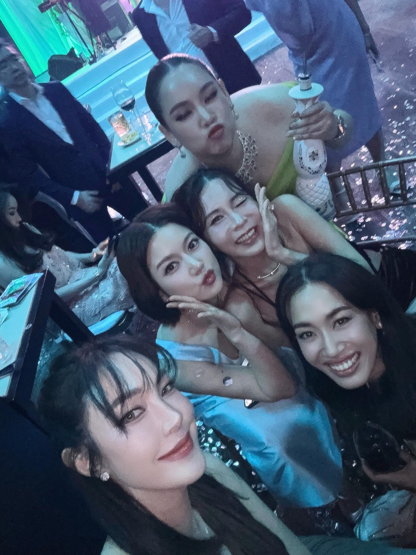 เมย์ - พิชญ์นาฏ สาขากร